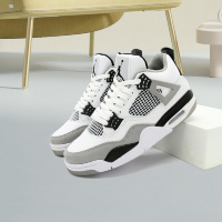 Белые кроссовки из натуральной кожи Nike Air Jordan 4 Retro