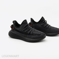 Черные кроссовки Adidas Yeezy Boost 350 V2