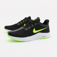 Черно-салатовые текстильные кроссовки Nike Zoom Winflo